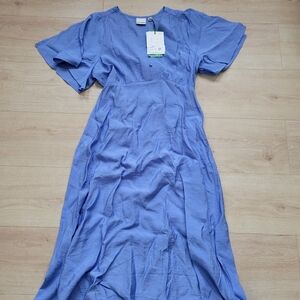 Elegant Blue Midi Dress